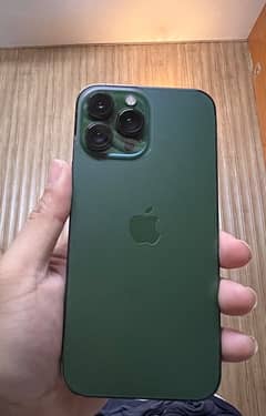 iphone 13 pro max green 10/10 bh 90 box and cable