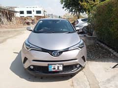Toyota C-HR G-Led first owner 2023 2018