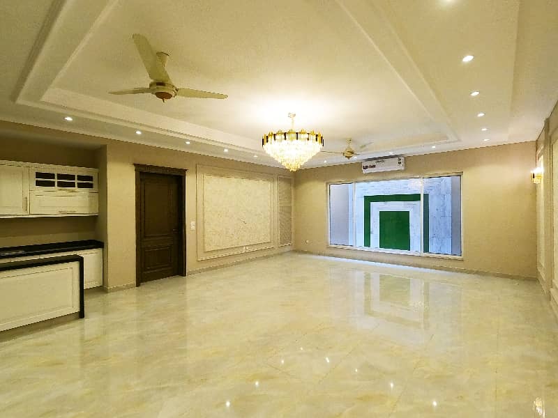 Get In Touch Now To Buy A Facing Park 2 Kanal House In Model Town - Block A 29
