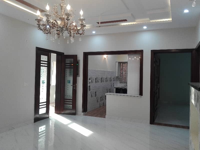 Your Dream Brand New 22 Marla House Is Available In Model Town - Block G 3