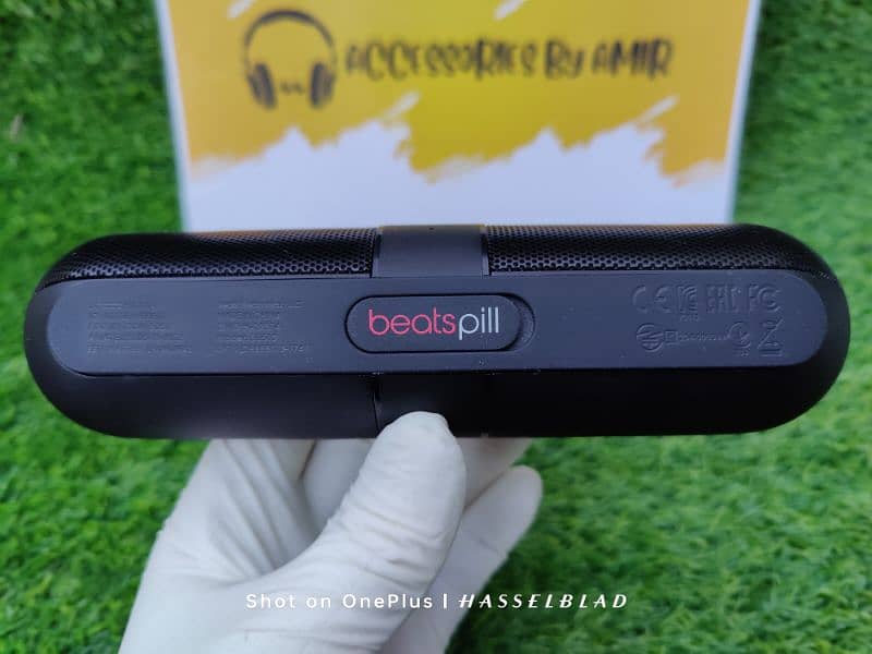 Original Beats Pill Bluetooth Speaker Tags Bose,Sennheiser,Akg,Jbl. 10