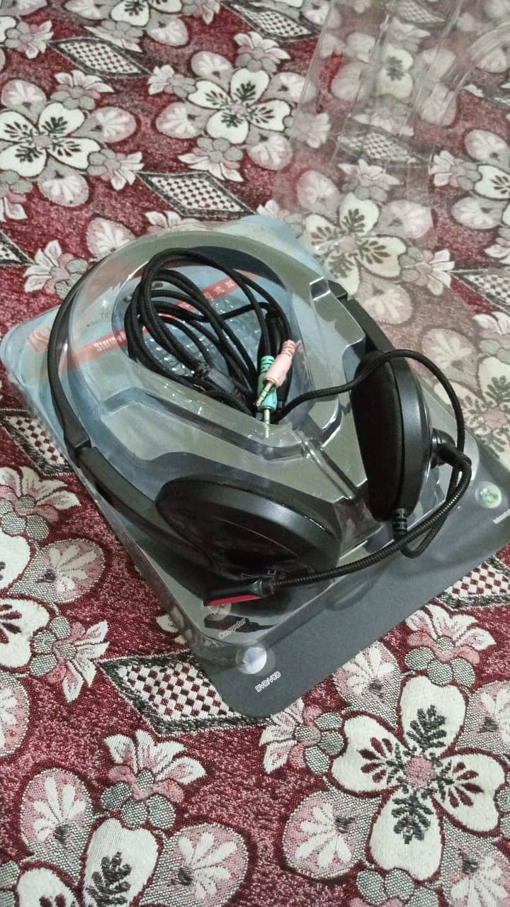 Headphone with mic for sale 03244090066 (Whatsapp Only) 0