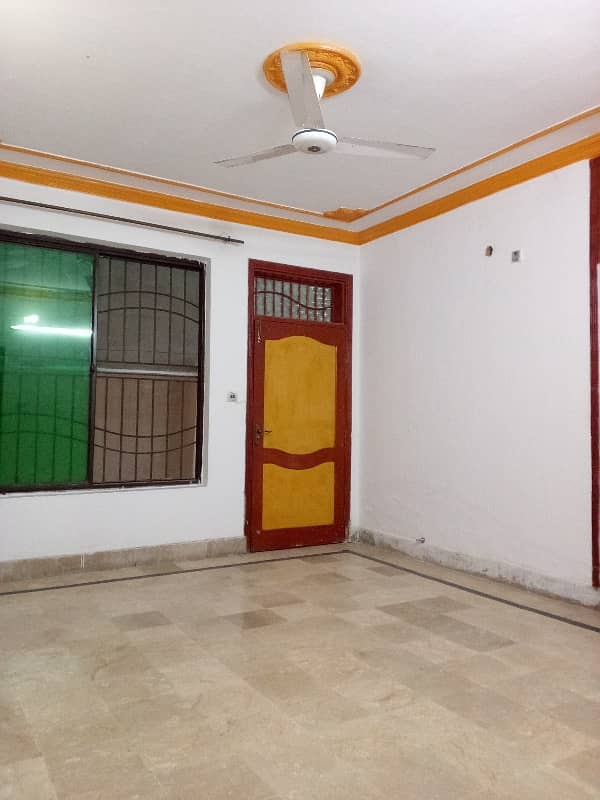 3 bedroom Ground portion available for rent in Pakistan town phase 1 8