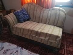 7 Seeter sofa set(Rs. 25000)
