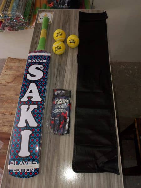 cricket bat one original inner cover and 3 ball contact 03223616935 1