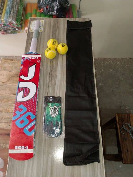 cricket bat one original inner cover and 3 ball contact 03223616935 2