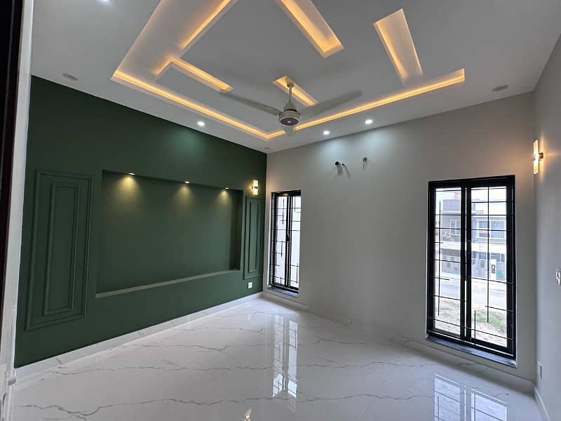 5 Marla House for sale Bahria town Lahore 4