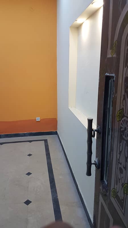 10 Marla Lower Portion For Rent In Central Park Housing Scheme 9