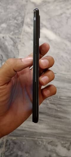 Oppo a31 6/128
Condition 10/9