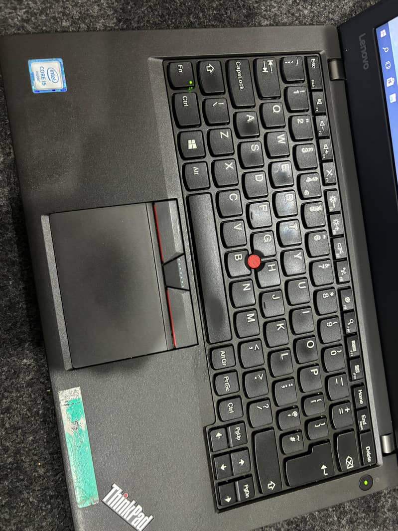 Lenovo ThinkPad X260 | i5-6TH | | 8GB | 256 SSD | 5