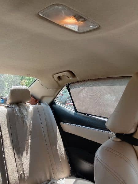 Toyota corolla gli 2015 Islamabad number excellent condition 4