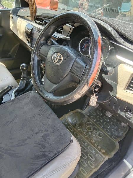 Toyota corolla gli 2015 Islamabad number excellent condition 6