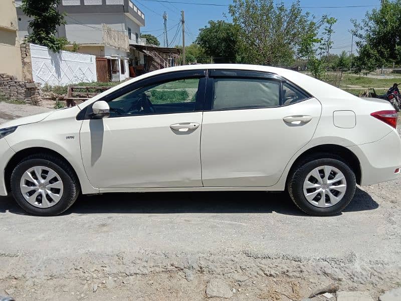 Toyota corolla gli 2015 Islamabad number excellent condition 13