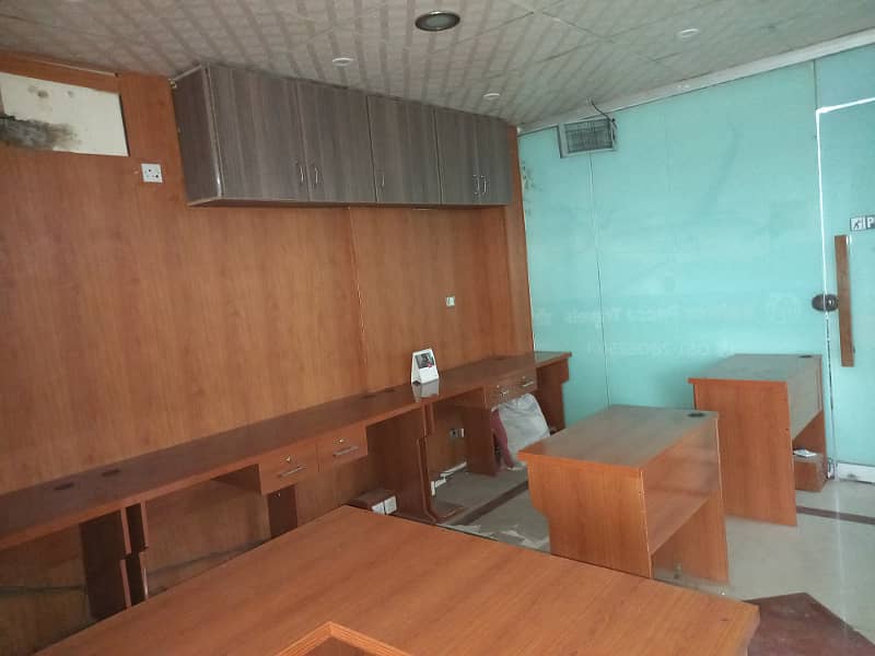 Blue Area Office 700 Square Feet Jinnah Avenue For Rent 2