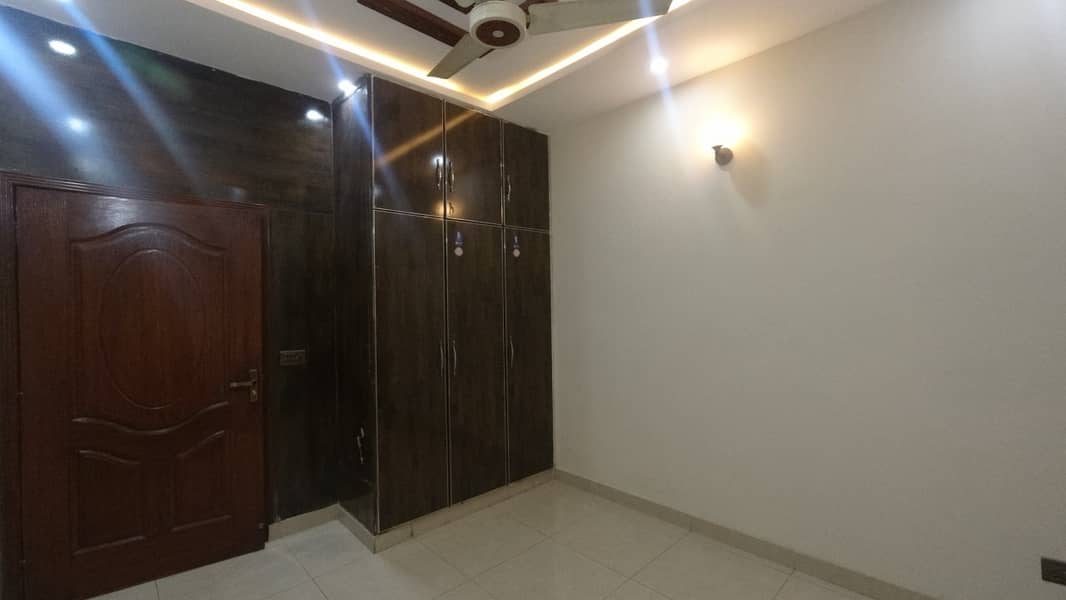 Perfect 5 Marla House In Canal Garden Tip Sector For Sale 12