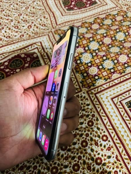 iPhone x 64gb pta approved 2
