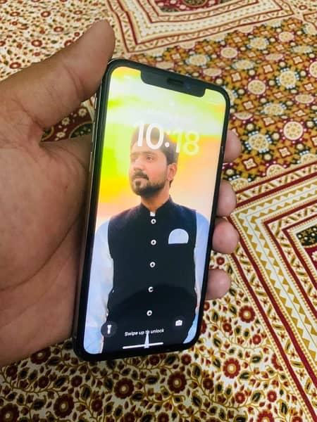 iPhone x 64gb pta approved 3