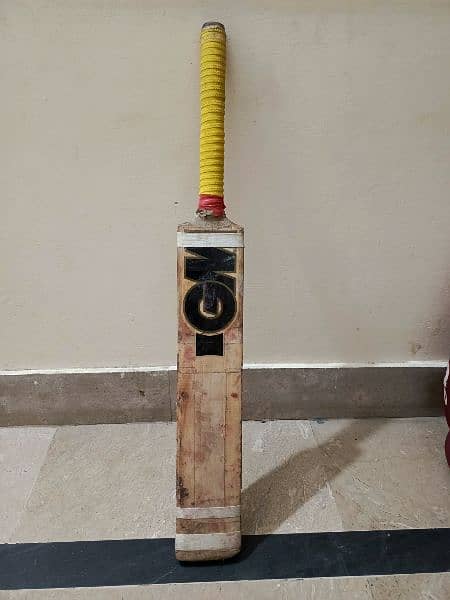 Full hard boll cricket Sale for Urgent  contact 03076471579 2