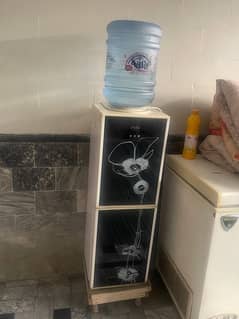 water dispenser company Fischer 0