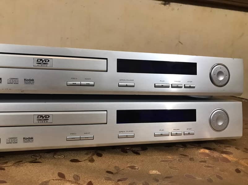 Cambridge Audio DVD55 DVD/CD Player 2 pcs 7