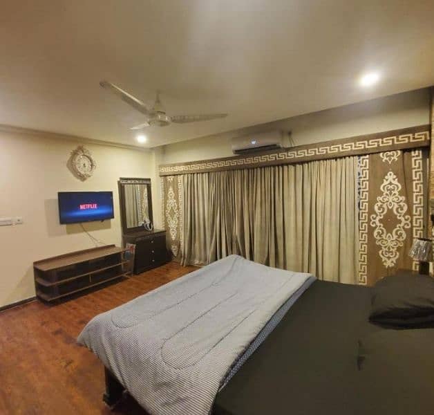 Luxury Room for rent daily basis 2