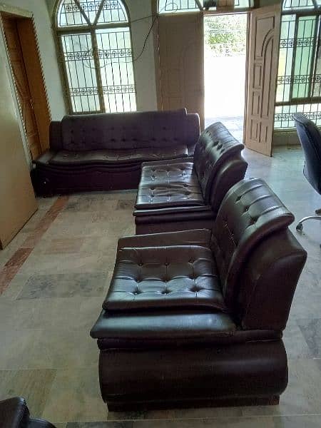Seven seater Lather sofa for sale 2