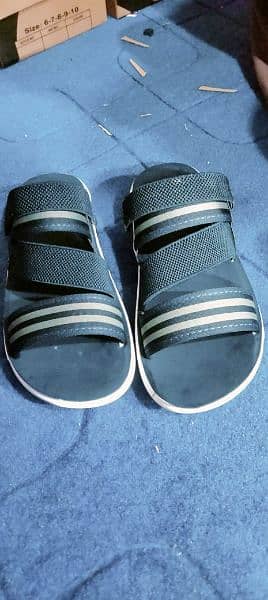 sandals shoes factory  Rait par maojud hai price  950  . joda 4