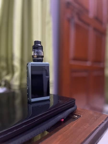 GEEKVAPE T200 only 1 week used urgent need of money 5