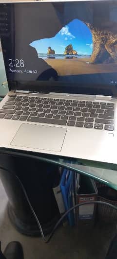 Lenovo Yoga , 730-13IKB. Screen Broken.  Needs Replacement