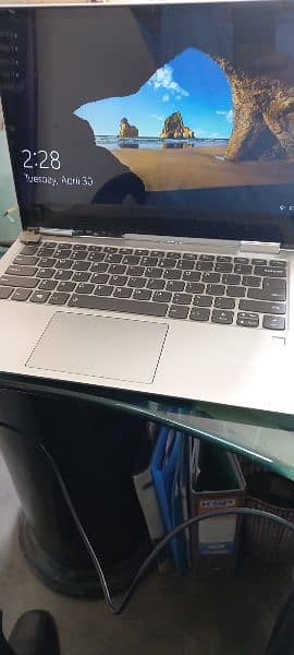 Lenovo Yoga 730-13IKB Screen Broken Cracked 1