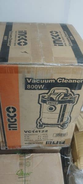 Ingco Vacuum cleaner wet and dry 12Litr VC14122 1
