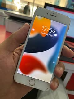 Apple iphone 6s 16GB pta approved