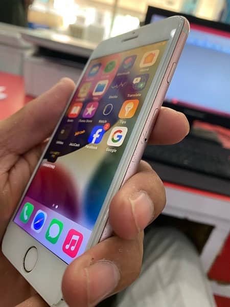 Apple iphone 6s 16GB pta approved 6
