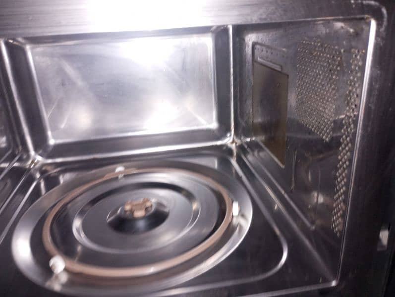 skywood microwave plus grill 40 litter 5