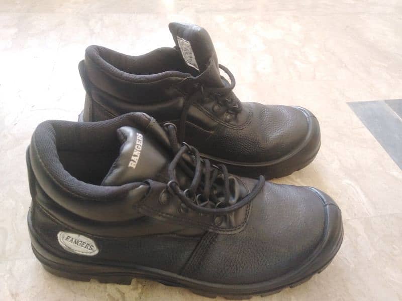 New Men's Rangers Safety Black Boots Size 43 0