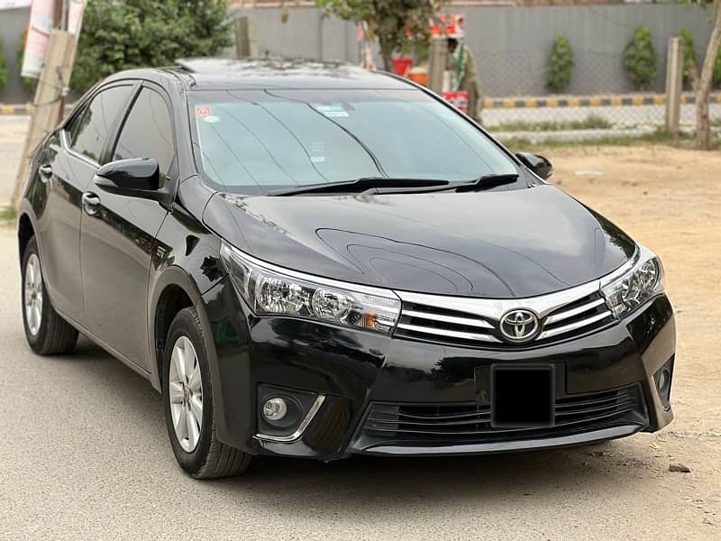 Toyota Altis Grande 2014 1.8 automatic 4