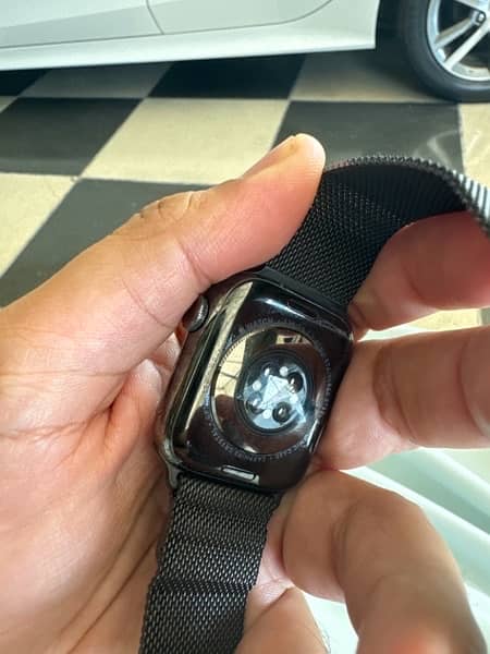 Apple watch Series 7 stainless steel with millines loop 1