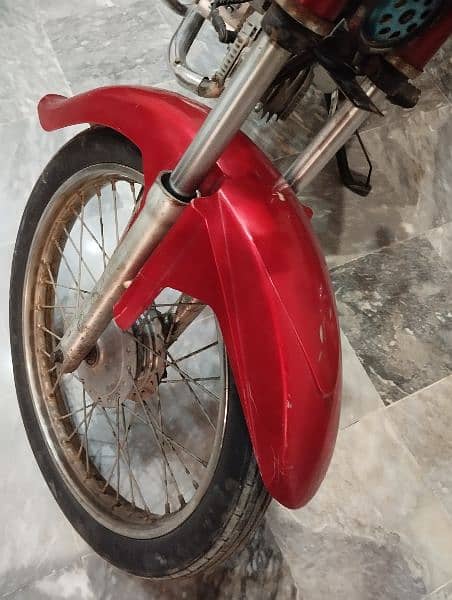 Urgent Sale: Well-Maintained United 100cc Bike - Low Mileage 12
