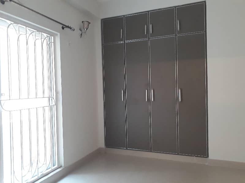 A Brand New Flat Of 10 Marla Available For Rent 23