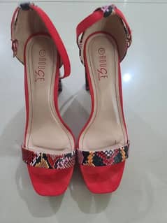 Red wedge heels