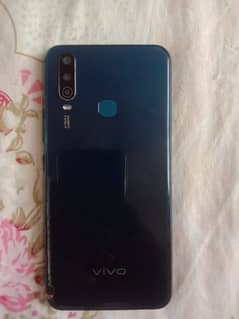Vivo Y17 Available 2 month use Condition 9/10 Box k sath
