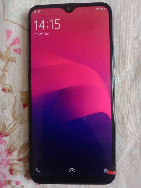 Vivo Y17 Available 2 month use Condition 9/10 Box k sath 1