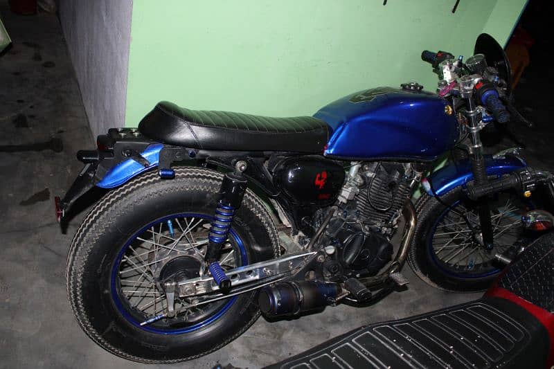 Lifan caferacer bike 200 cc for sale 1