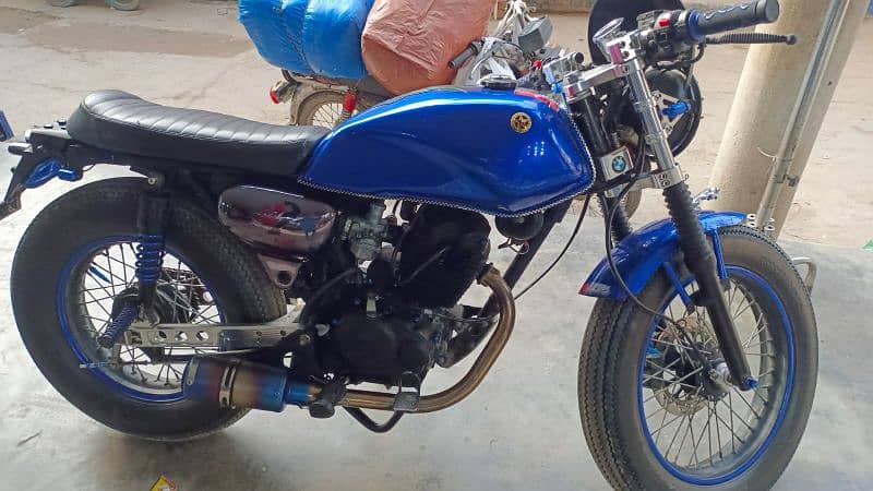 Lifan caferacer bike 200 cc for sale 3