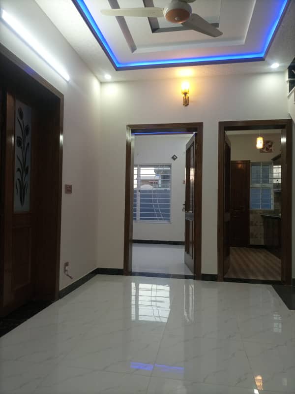 Triple Story Corner 25x40 House for Sale with 5 Bedrooms in G13 Islamabad 4