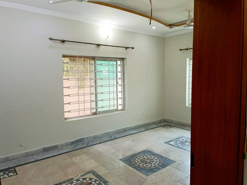 Ground Portion for Rent. 10 Marla Independent House for Rent in Soan Garden Block H 4