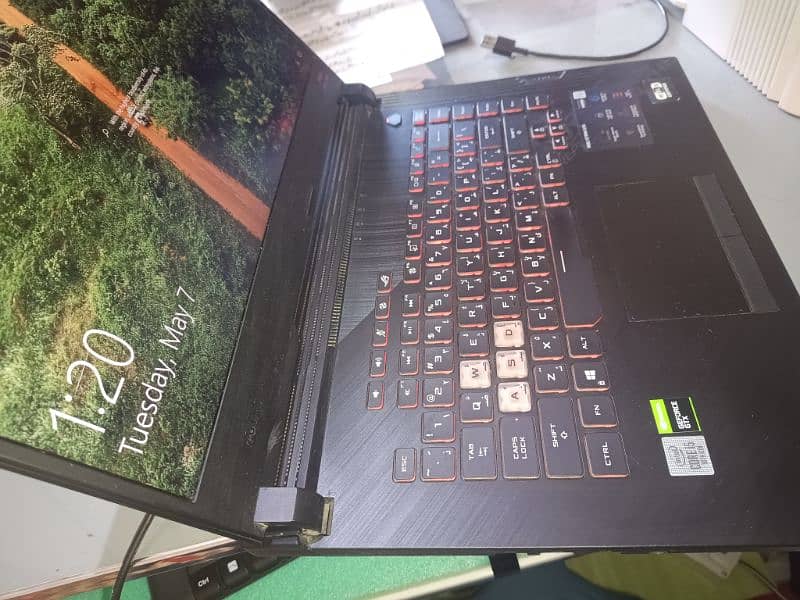 Asus Rog Strix G512Li Gaming Editing Laptop 6