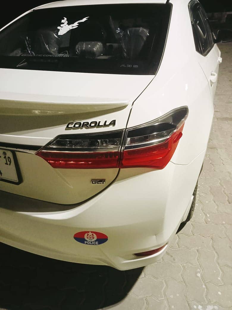 Toyota Corolla GLI model 2019 17