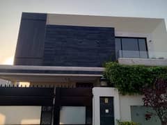 dha phase 6,23 Marla upper portion separate gate for rent