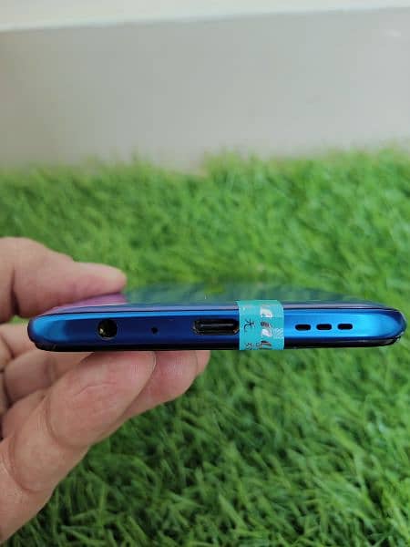 OPPO RENO Z 8 GB - 256 GB WITH BOX AND CHARGER DUAL SIM PTA APPROVED 4